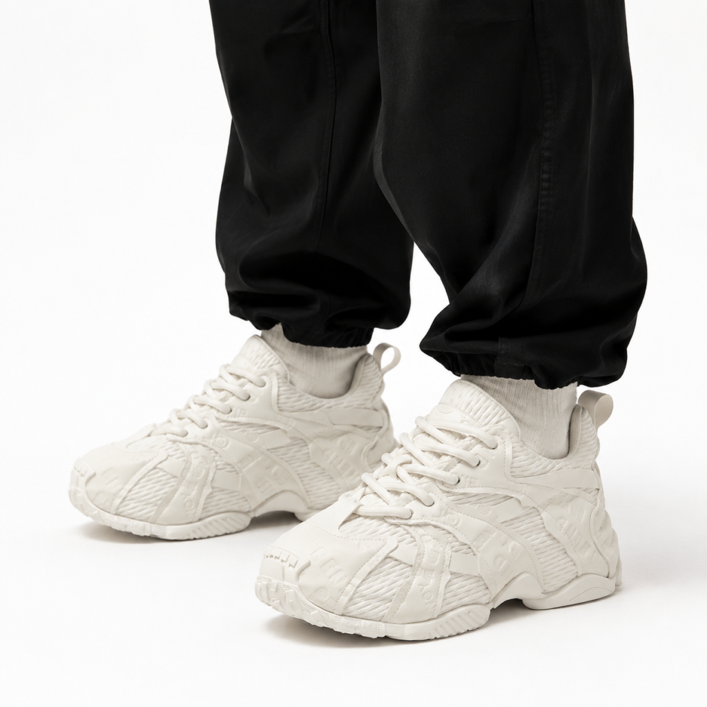 Sneakers Homme en Mesh Texturé – Noir ou Écru