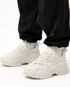 Sneakers Homme en Mesh Texturé – Noir ou Écru