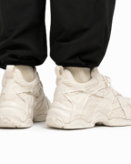 Sneakers Homme en Mesh Texturé – Noir ou Écru