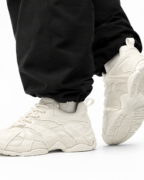 Sneakers Homme en Mesh Texturé – Noir ou Écru